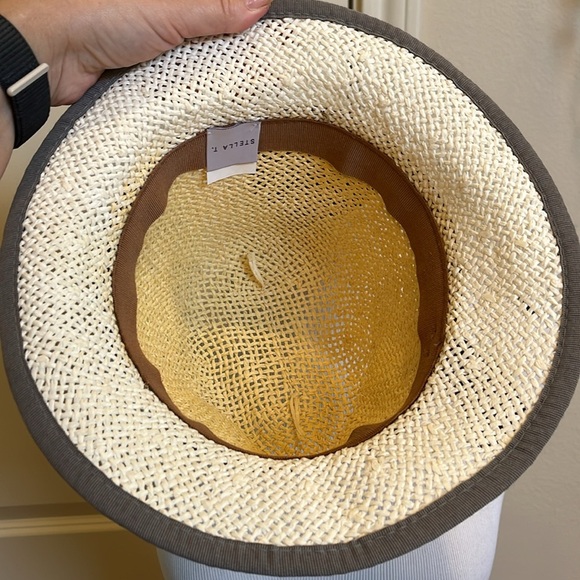 STELA T summer hat. - Picture 5 of 7